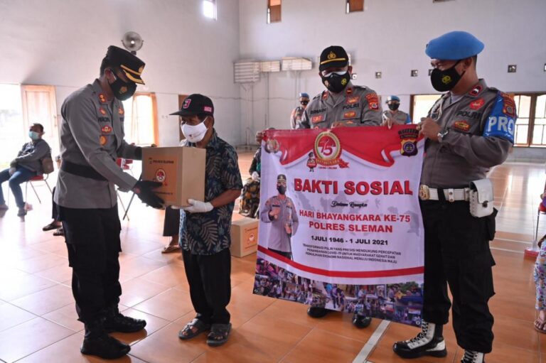 gambar_BAKTI SOSIAL POLRES SLEMAN KEPADA MASYARAKAT KALURAHAN CATURHARJO